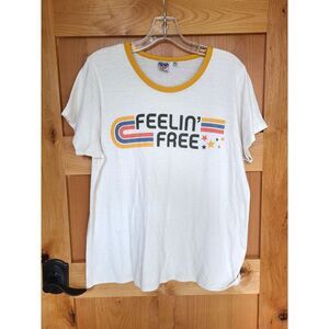Junk Food XL Retro Feelin Free Soft Womens Graphic Old School Tee‎ Shirt Basic